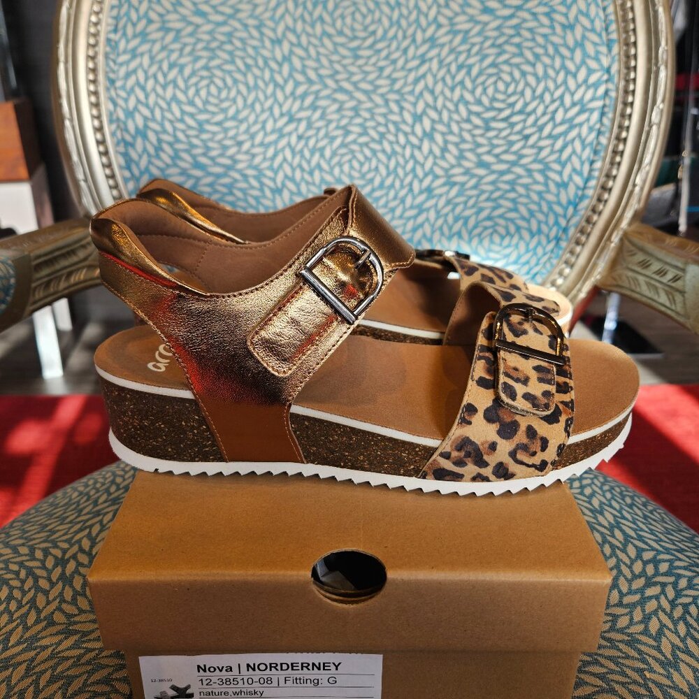 Ara Nova Wedges in Whisky Leo - Picture 3 of 6